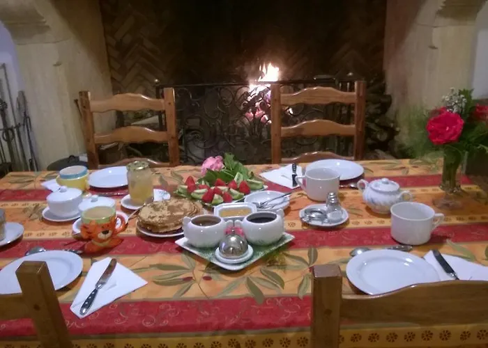 D'hotes La Brunetiere Alojamento de Acomodação e Pequeno-almoço Gréoux-les-Bains